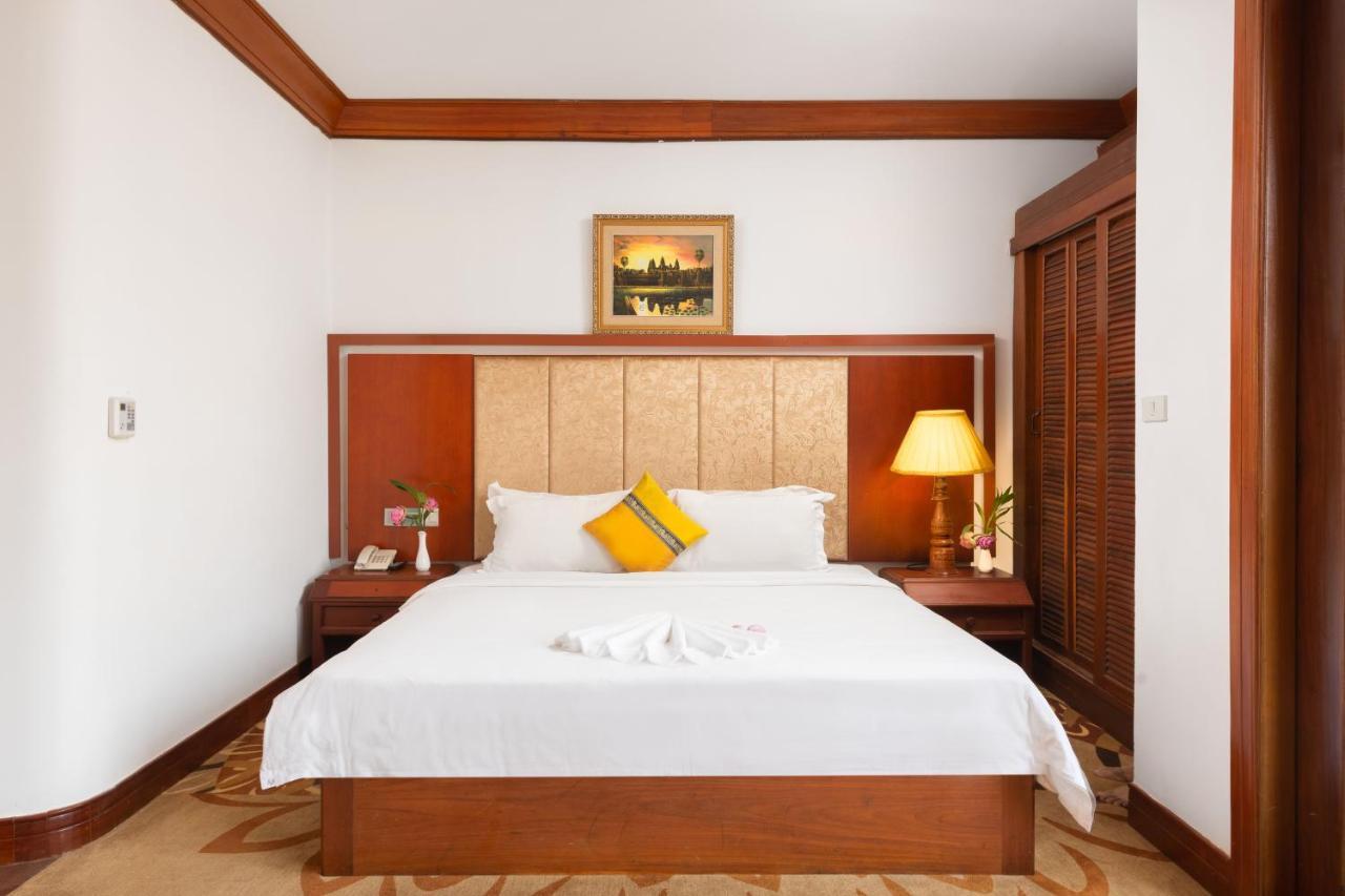 Angkor Land Urban Boutique 4*