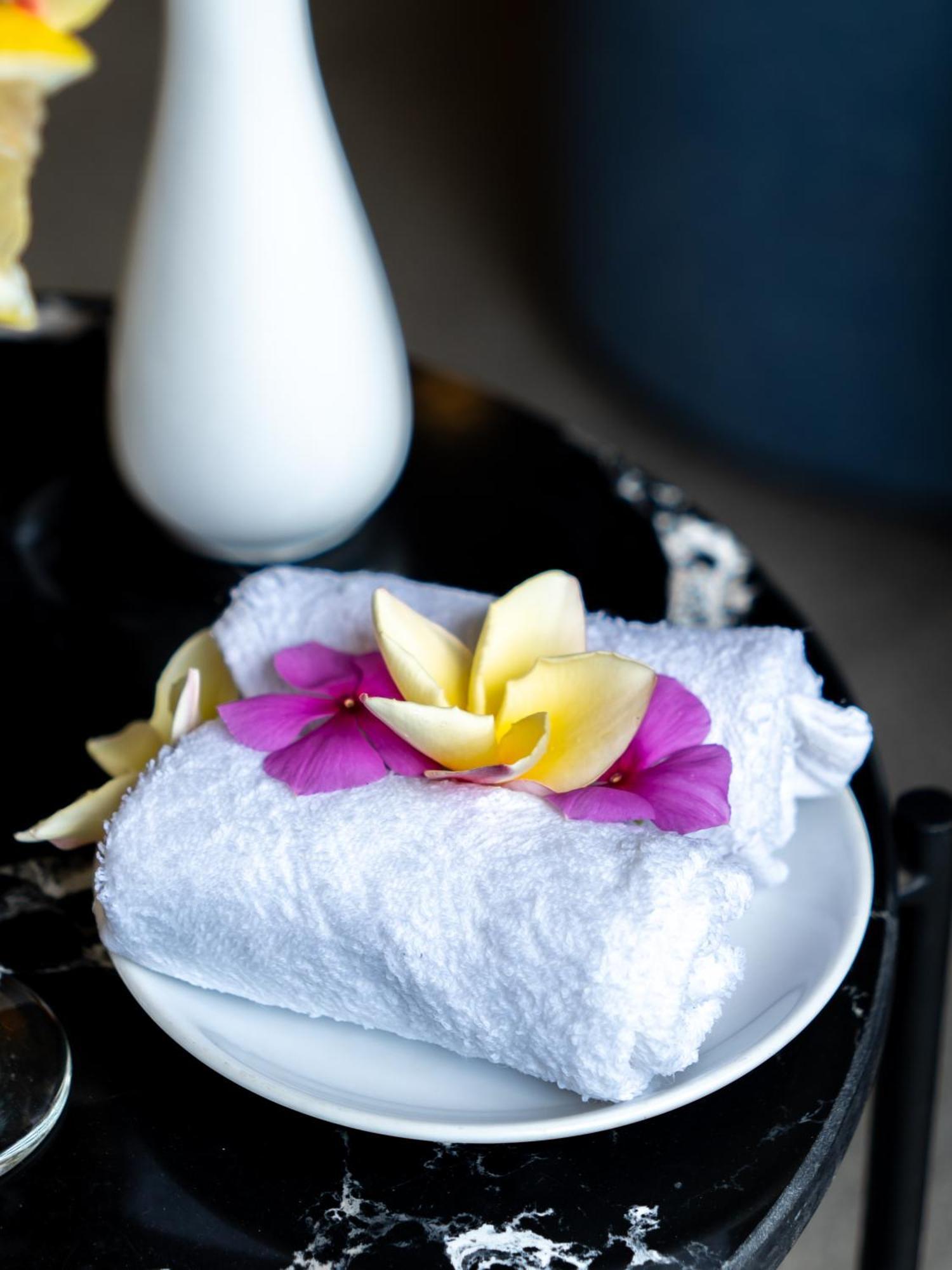 Angkor Land Urban Boutique Hotel 4*
